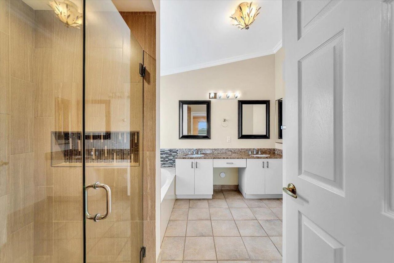 1808 NW 145th Terrace, Pembroke Pines, FL 33028 Photo