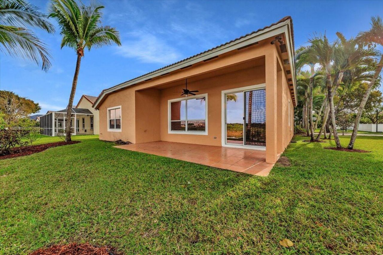 1808 NW 145th Terrace, Pembroke Pines, FL 33028 Photo