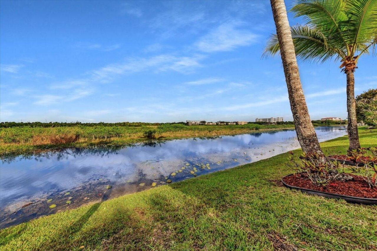 1808 NW 145th Terrace, Pembroke Pines, FL 33028 Photo