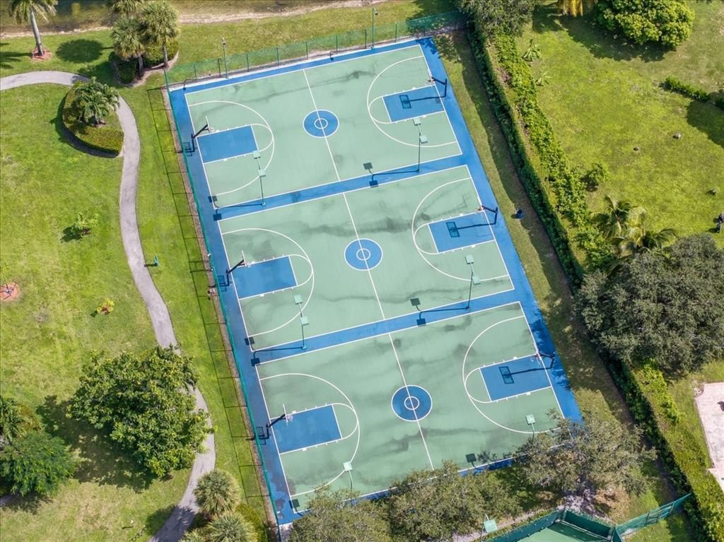 1808 NW 145th Terrace, Pembroke Pines, FL 33028 Photo