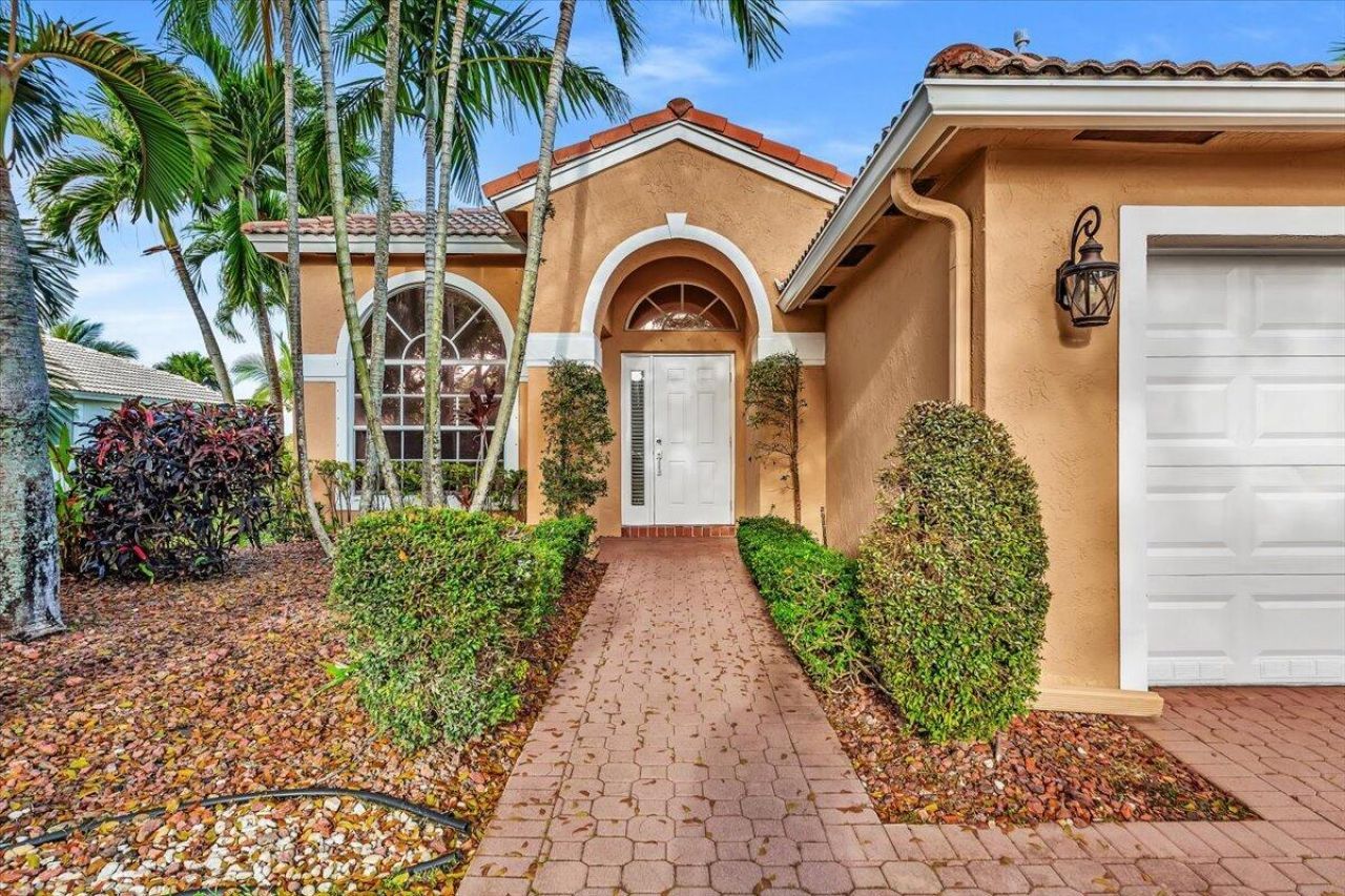 1808 NW 145th Terrace, Pembroke Pines, FL 33028 Photo