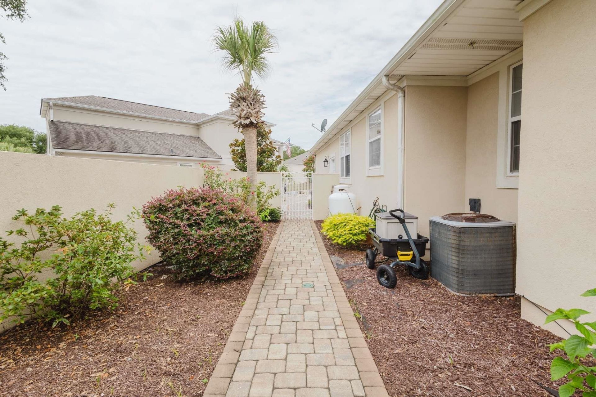 4346 Windy Heights Dr. Photo 26