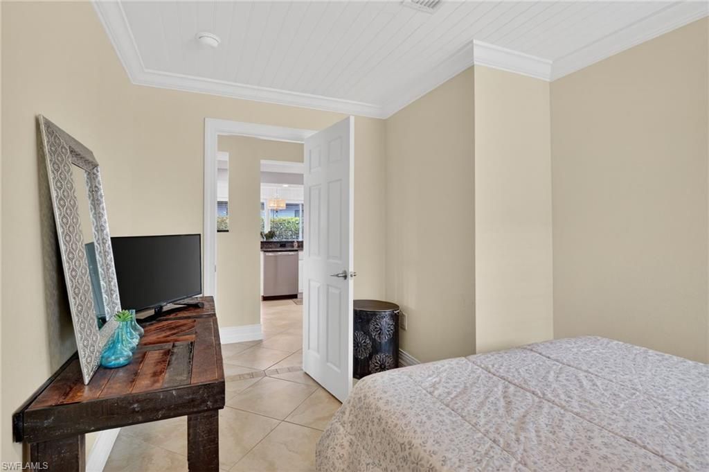 533 98th Ave N, Naples, FL 34108 Photo