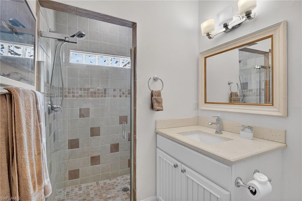 533 98th Ave N, Naples, FL 34108 Photo