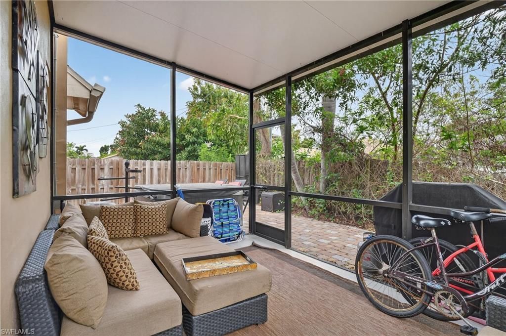 533 98th Ave N, Naples, FL 34108 Photo