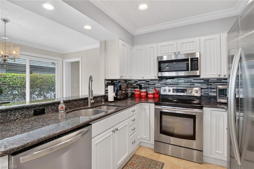 533 98th Ave N, Naples, FL 34108 Photo
