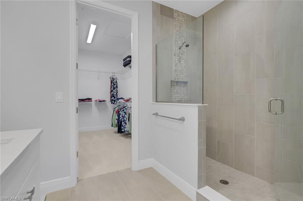 2633 Seychelles Cir, Unit 2305, Naples, FL 34112 Photo