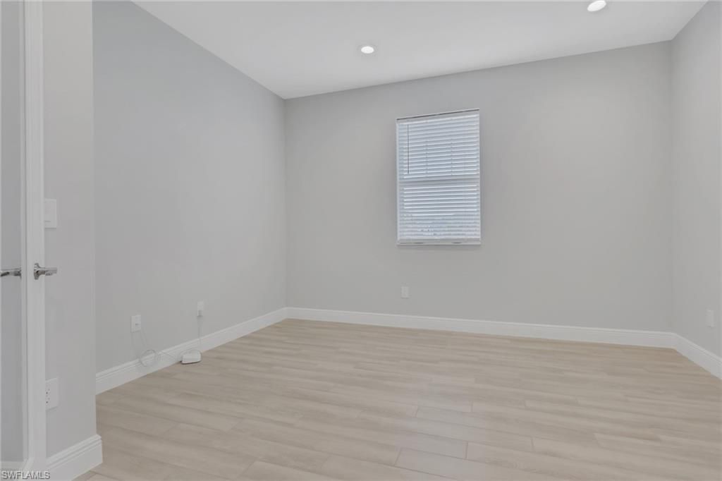 2633 Seychelles Cir, Unit 2305, Naples, FL 34112 Photo