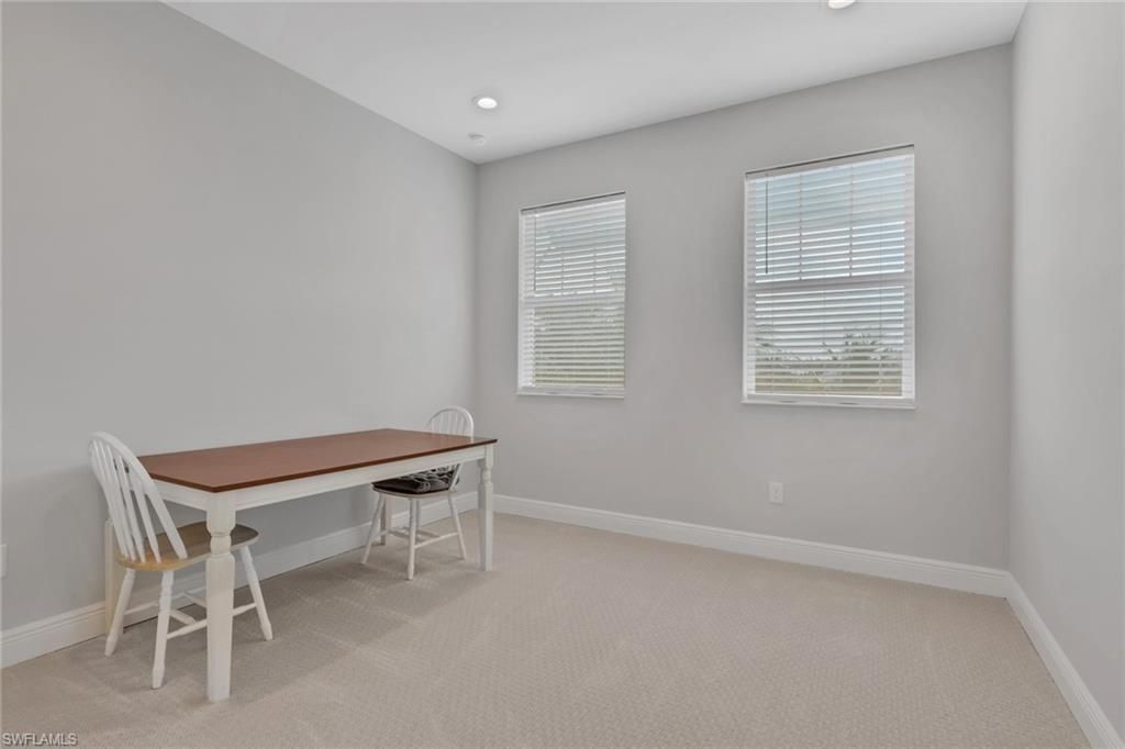 2633 Seychelles Cir, Unit 2305, Naples, FL 34112 Photo