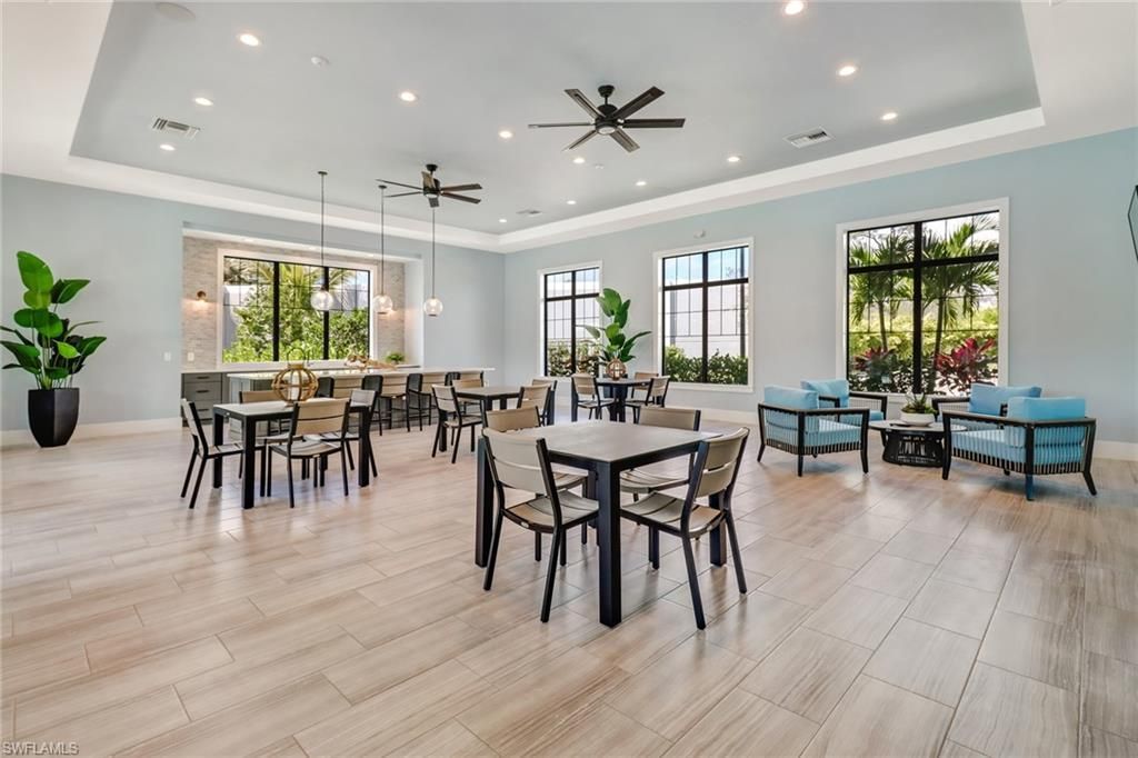 2633 Seychelles Cir, Unit 2305, Naples, FL 34112 Photo