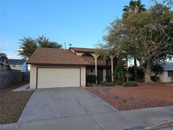 2724 Capistrano Avenue , Las Vegas, NV 89121