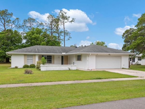 425 Sevilla Dr, St Augustine, FL 32086