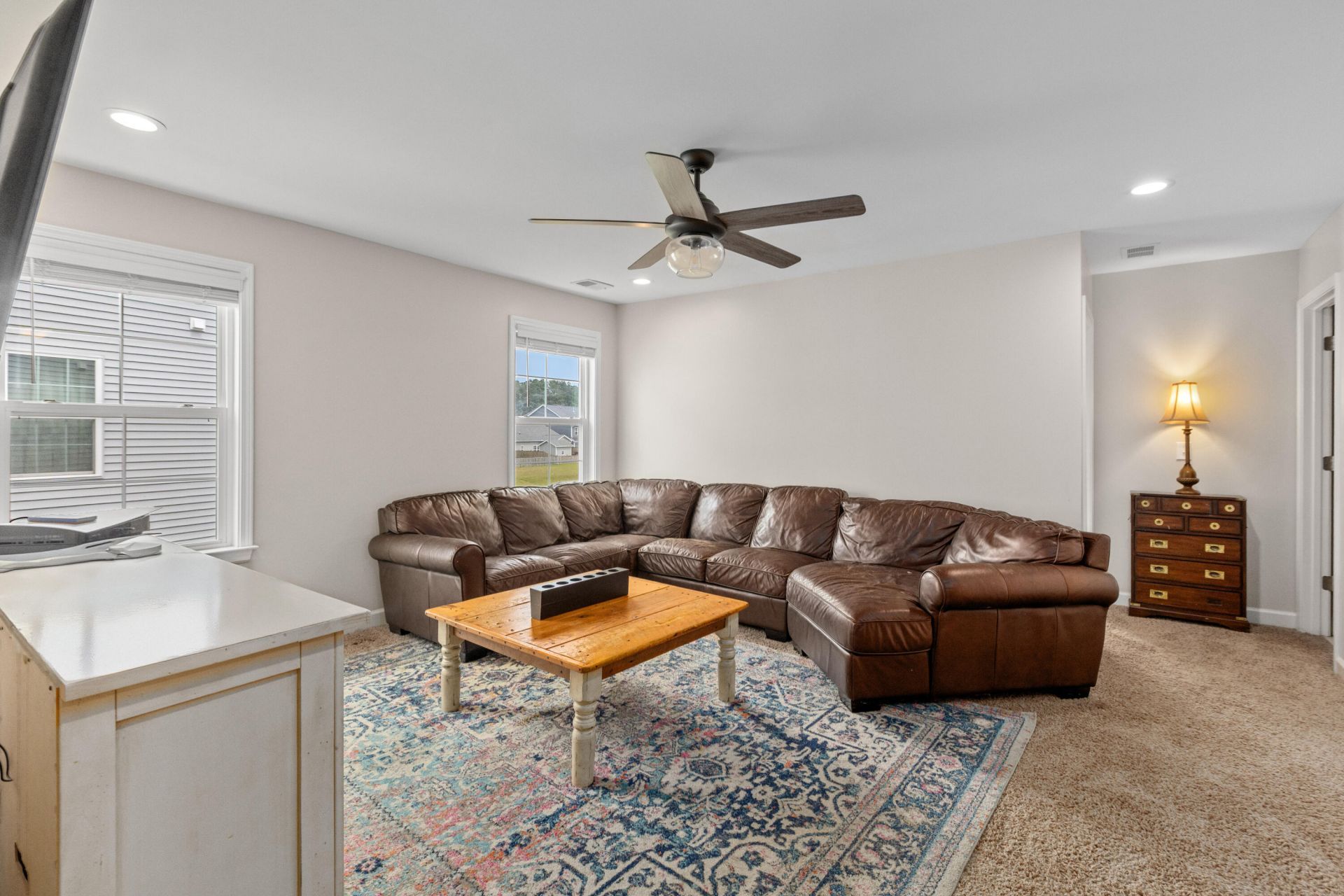 114 Rouen Lane Photo 33