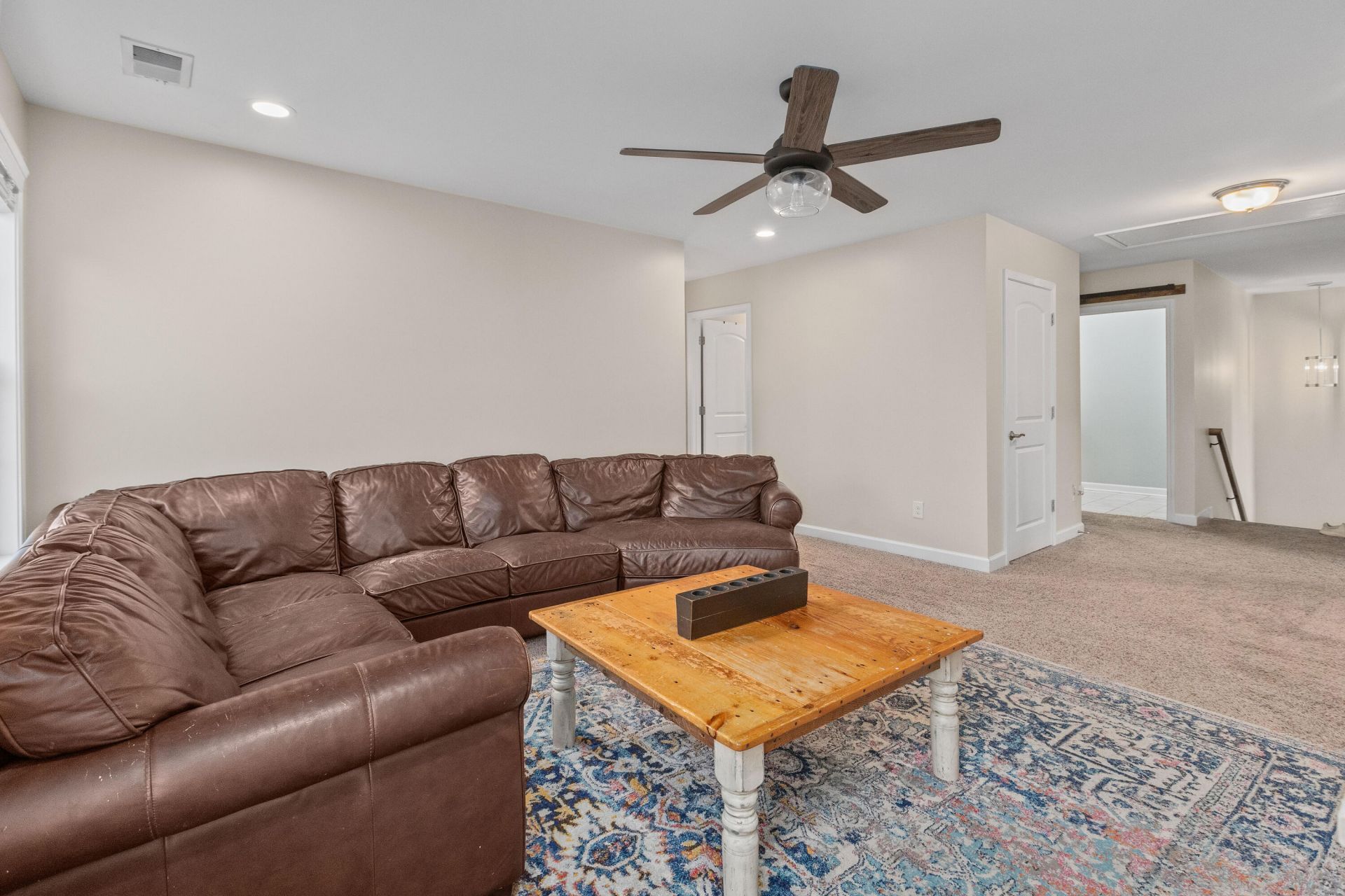 114 Rouen Lane Photo 34