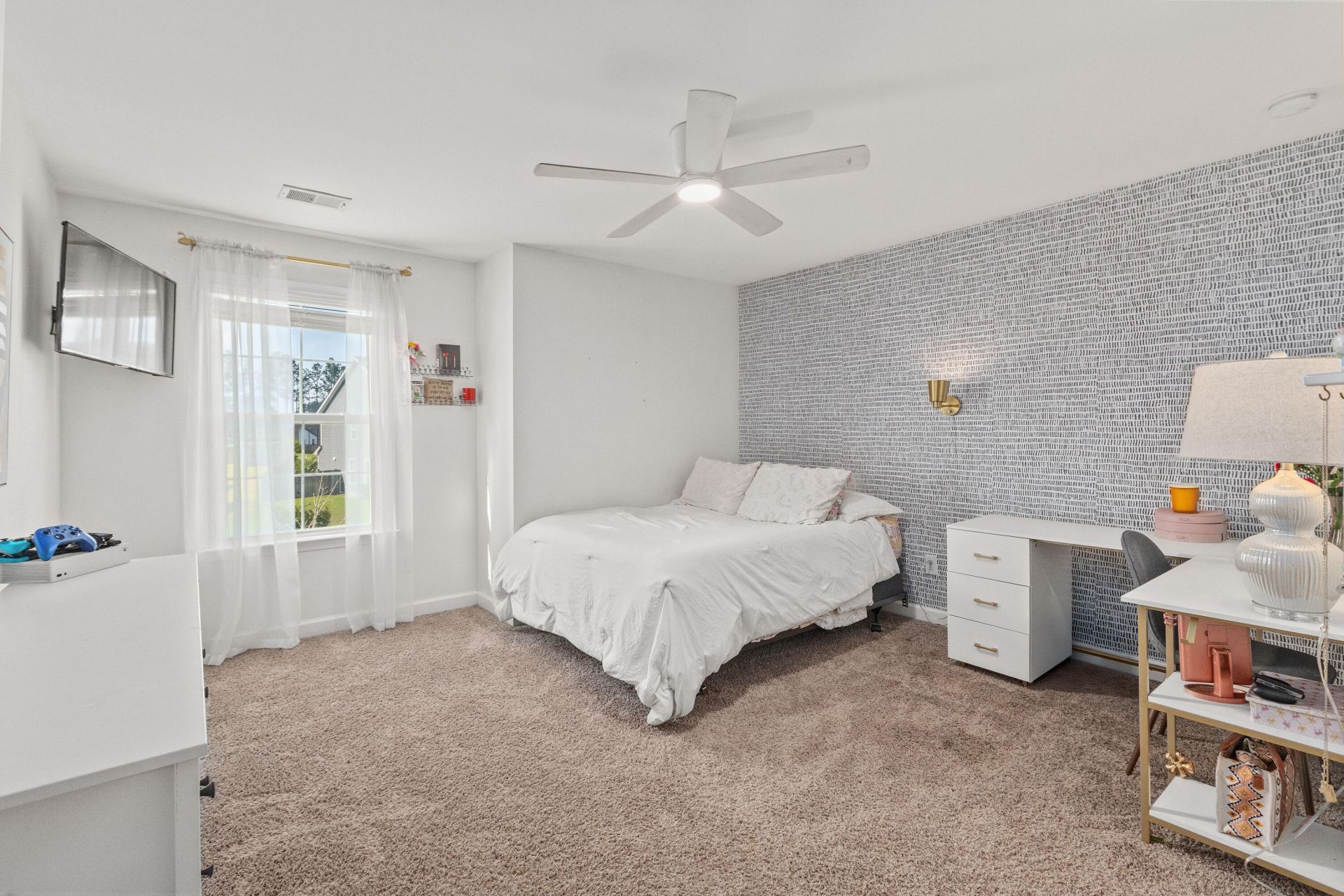 114 Rouen Lane Photo 39