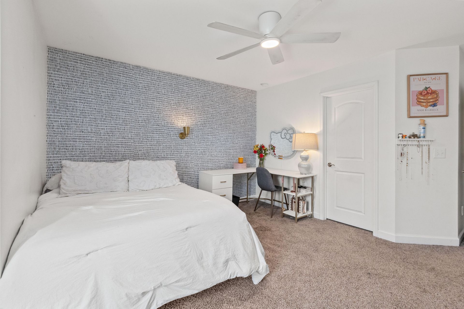 114 Rouen Lane Photo 40