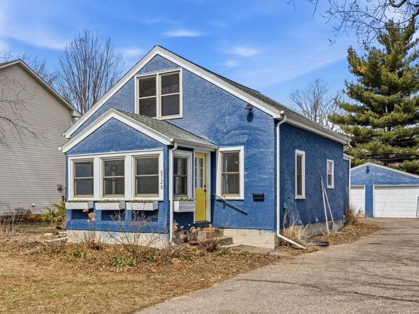 6728 44th Avenue N , Crystal, MN 55428