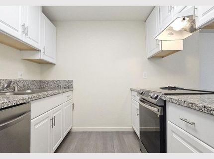 5130-5132 Rescue Ct, Sacramento, CA 95841 Photo