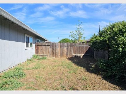 5130-5132 Rescue Ct, Sacramento, CA 95841 Photo