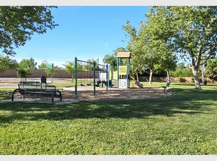 5130-5132 Rescue Ct, Sacramento, CA 95841 Photo