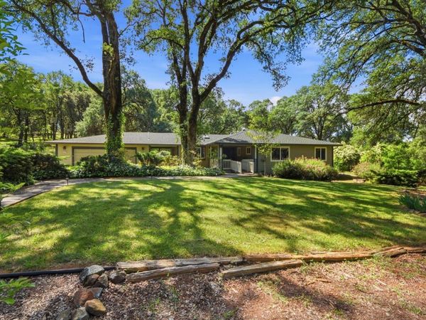 24912 Connie Ct, Auburn, CA 95602