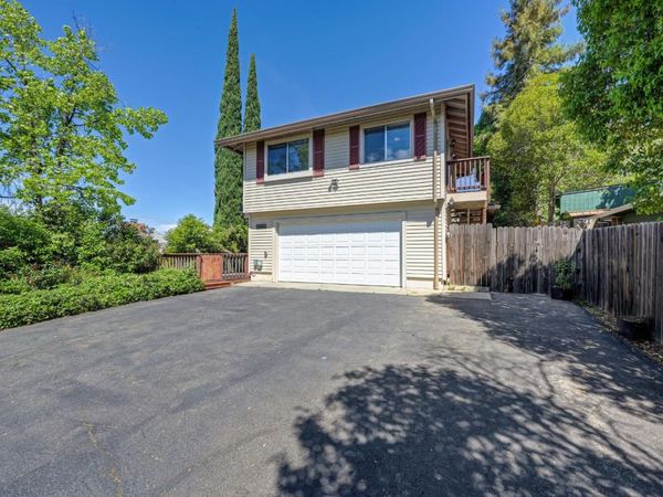3582 Bell Rd, Auburn, CA 95603