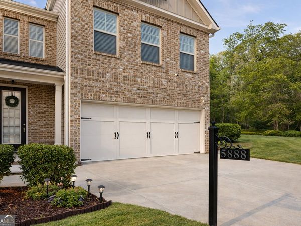 5888 Radford Loop, Fairburn, GA 30213