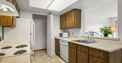 530 E Patriot Boulevard, Unit 127, Reno, NV 89511 Photo