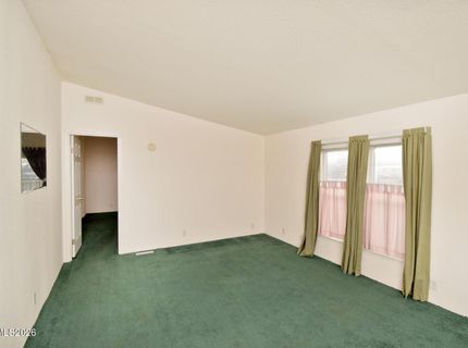 289 Aristocrat Way, Reno, NV 89506 Photo