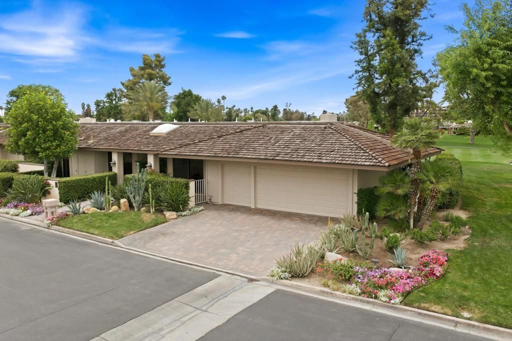 34 Columbia Drive, Rancho Mirage, CA 92270 Main Photo