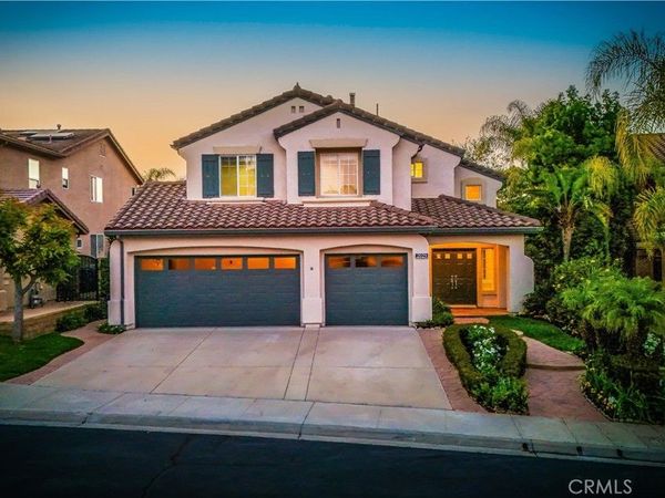 2029 Roadrunner Avenue, Newbury Park, CA 91320