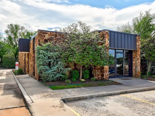 350 W Vandament Avenue, Yukon, OK 73099