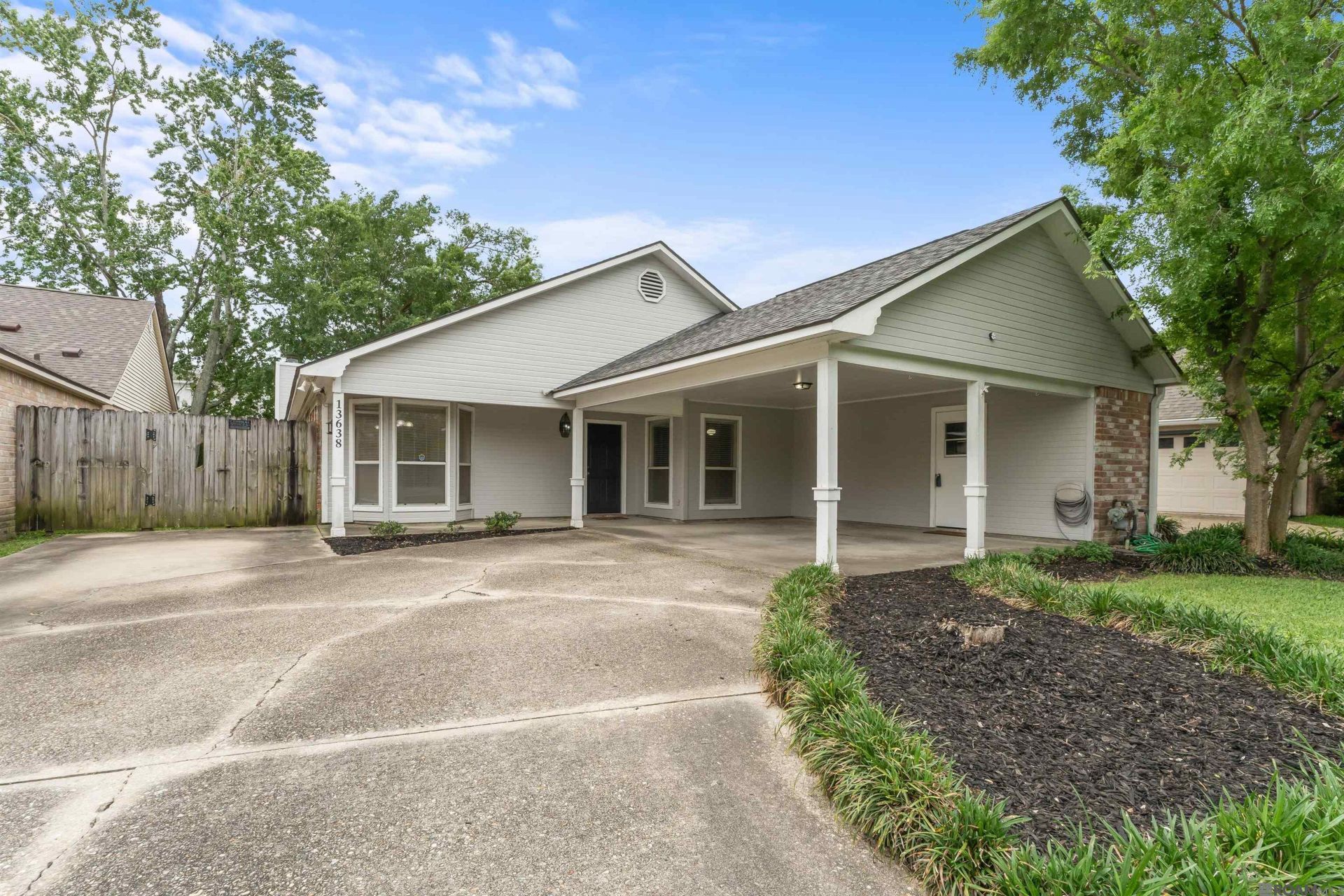 13638 S Fairview Ave, Baton Rouge, LA 70816 Main Photo