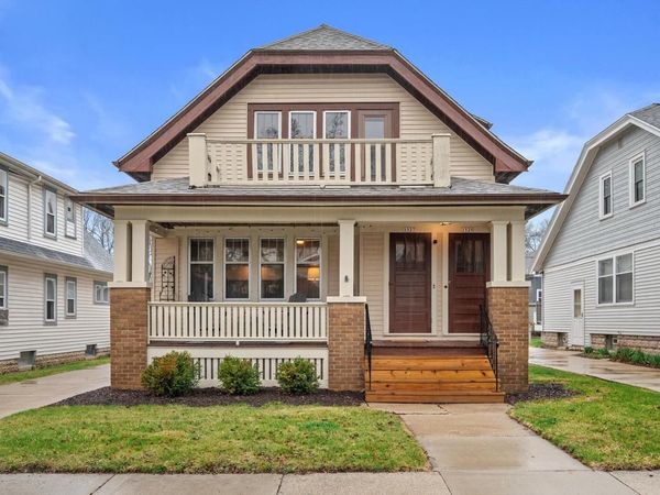 1527 N 49th STREET, Milwaukee, WI 53208