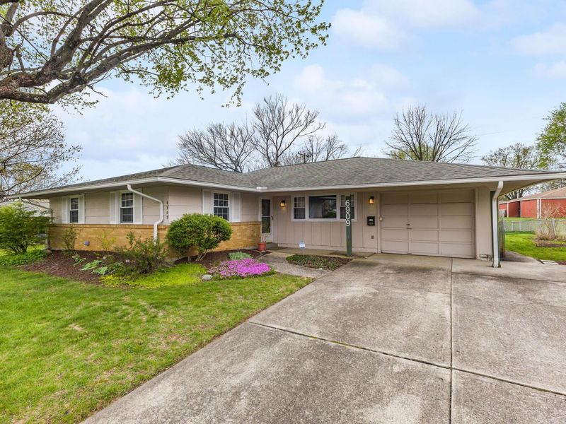 6909 Bartlett Road, Reynoldsburg, OH 43068 Photo 1