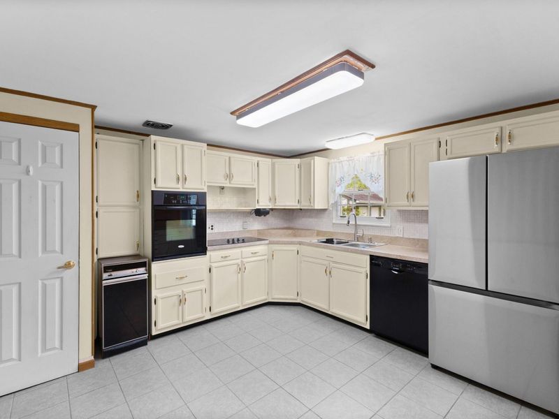 6909 Bartlett Road, Reynoldsburg, OH 43068 Photo 15