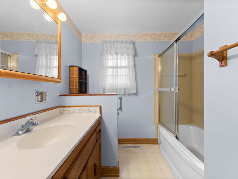 6909 Bartlett Road, Reynoldsburg, OH 43068 Photo 20