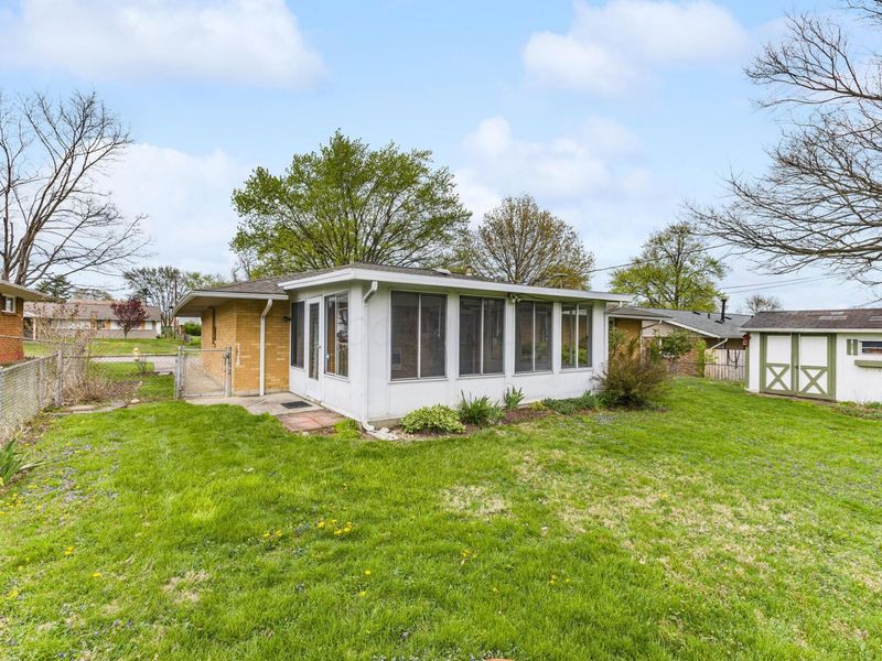 6909 Bartlett Road, Reynoldsburg, OH 43068 Photo 36