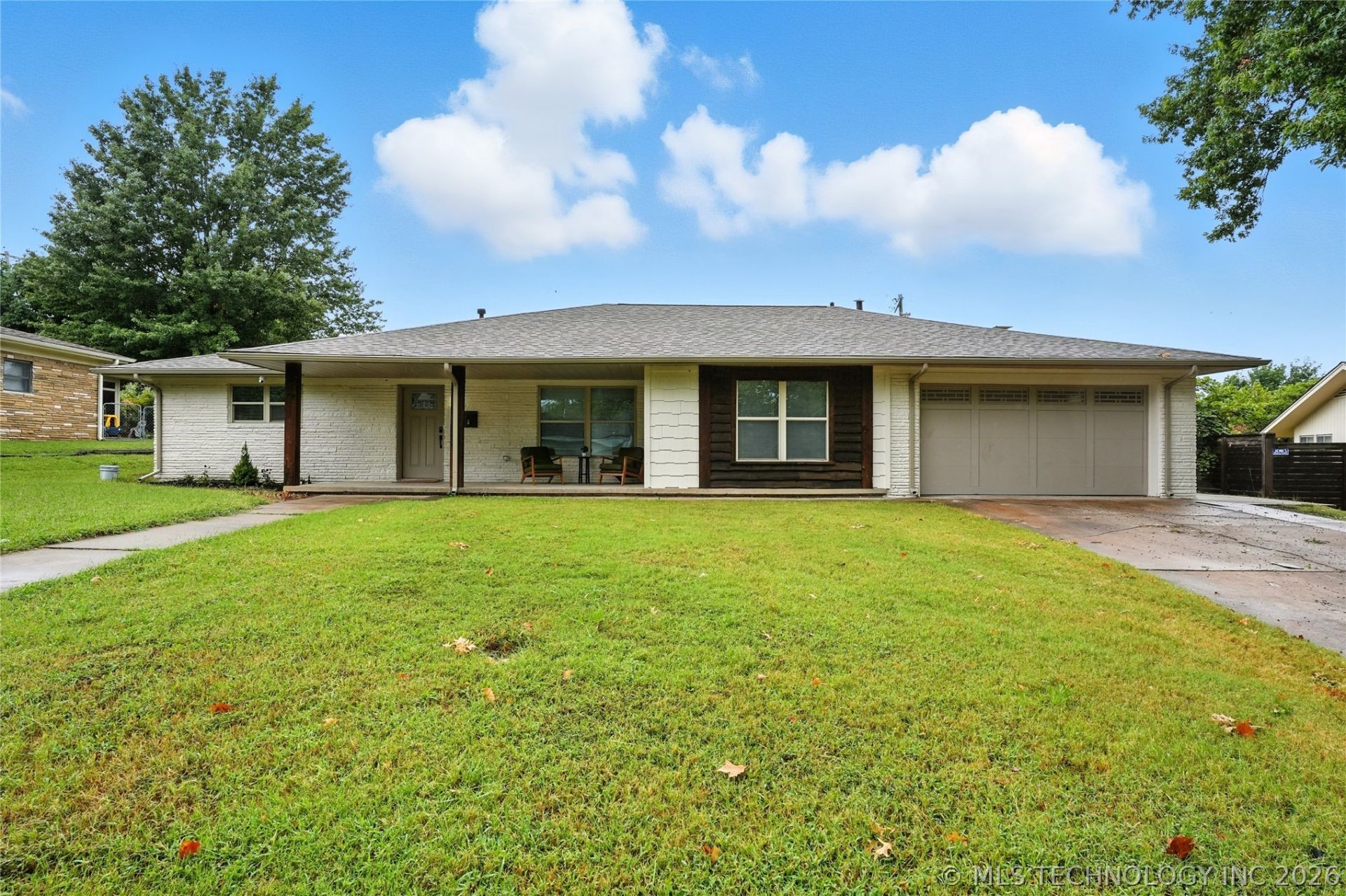 1738 S Darlington Avenue, Tulsa, OK 74112 Main Photo