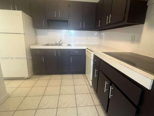 2025 NE 164th St , Unit 619, North Miami Beach, FL 33162