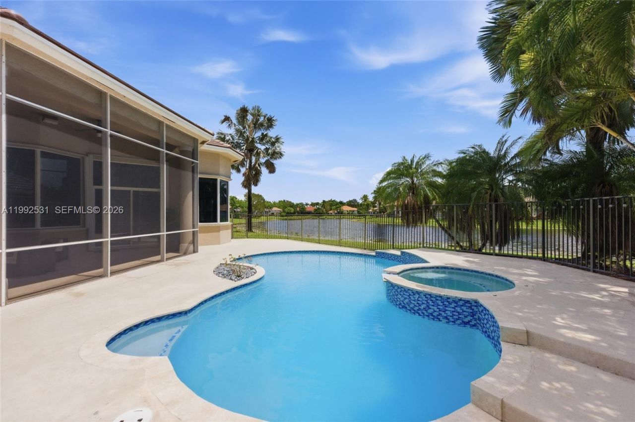 2488 Provence Cir, Weston, FL 33327 Photo