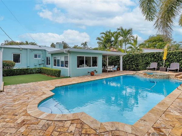 4371 SW 13th Ter, Miami, FL 33134