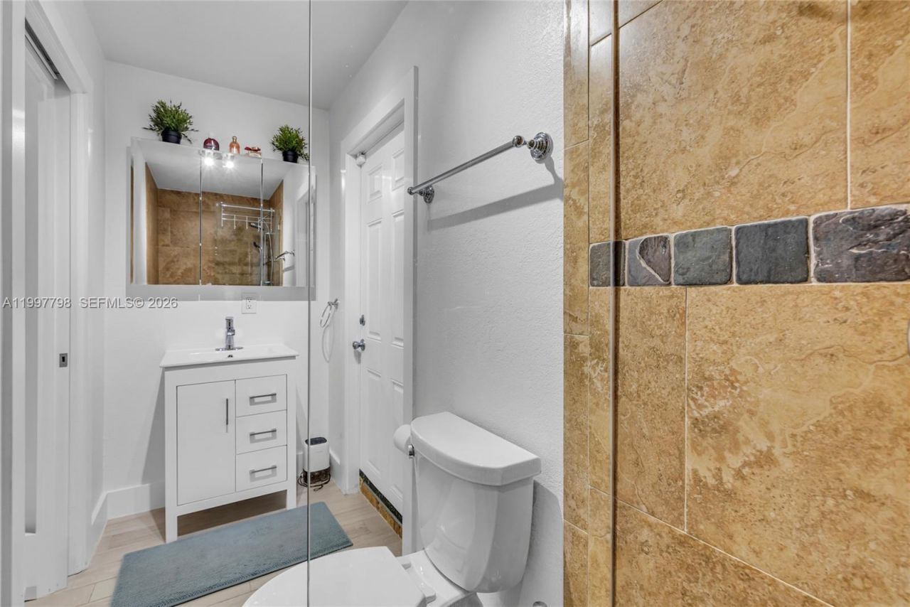 4371 SW 13th Ter, Miami, FL 33134 Photo