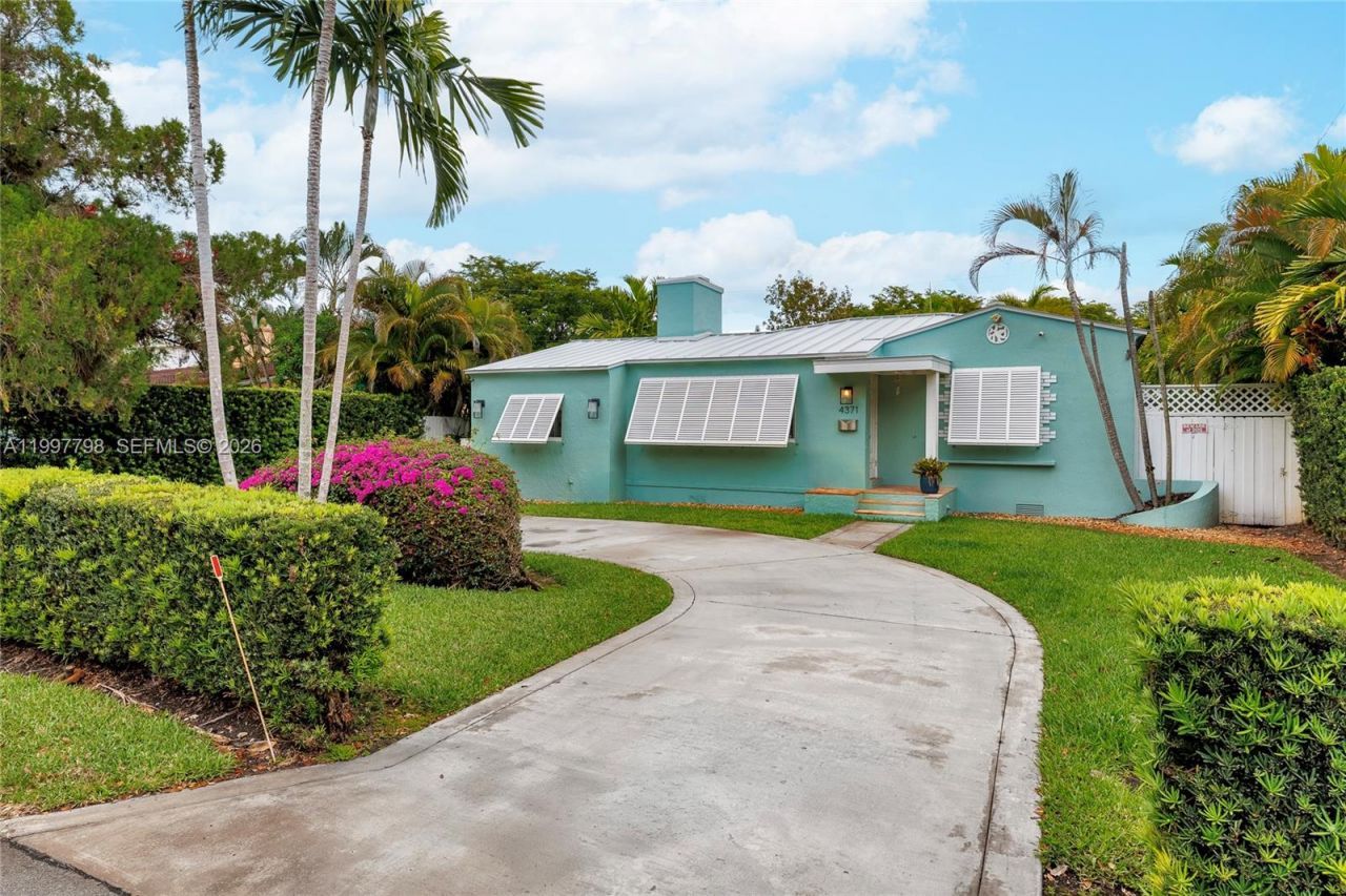 4371 SW 13th Ter, Miami, FL 33134 Photo