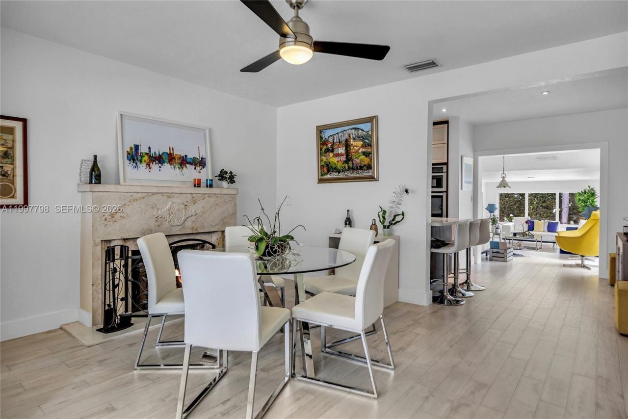 4371 SW 13th Ter, Miami, FL 33134 Photo