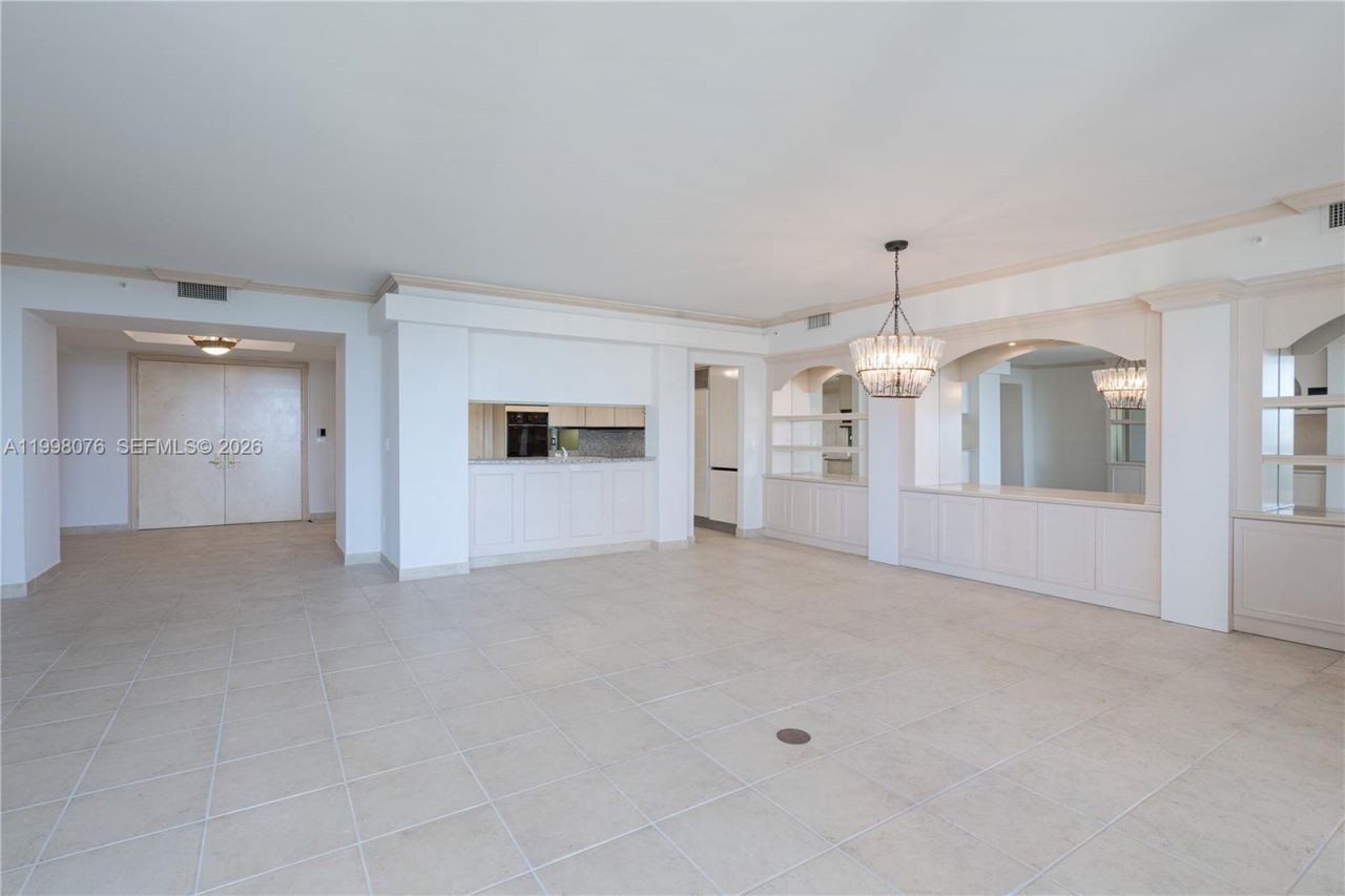 445 Grand Bay Dr, Unit 711, Key Biscayne, FL 33149 Photo