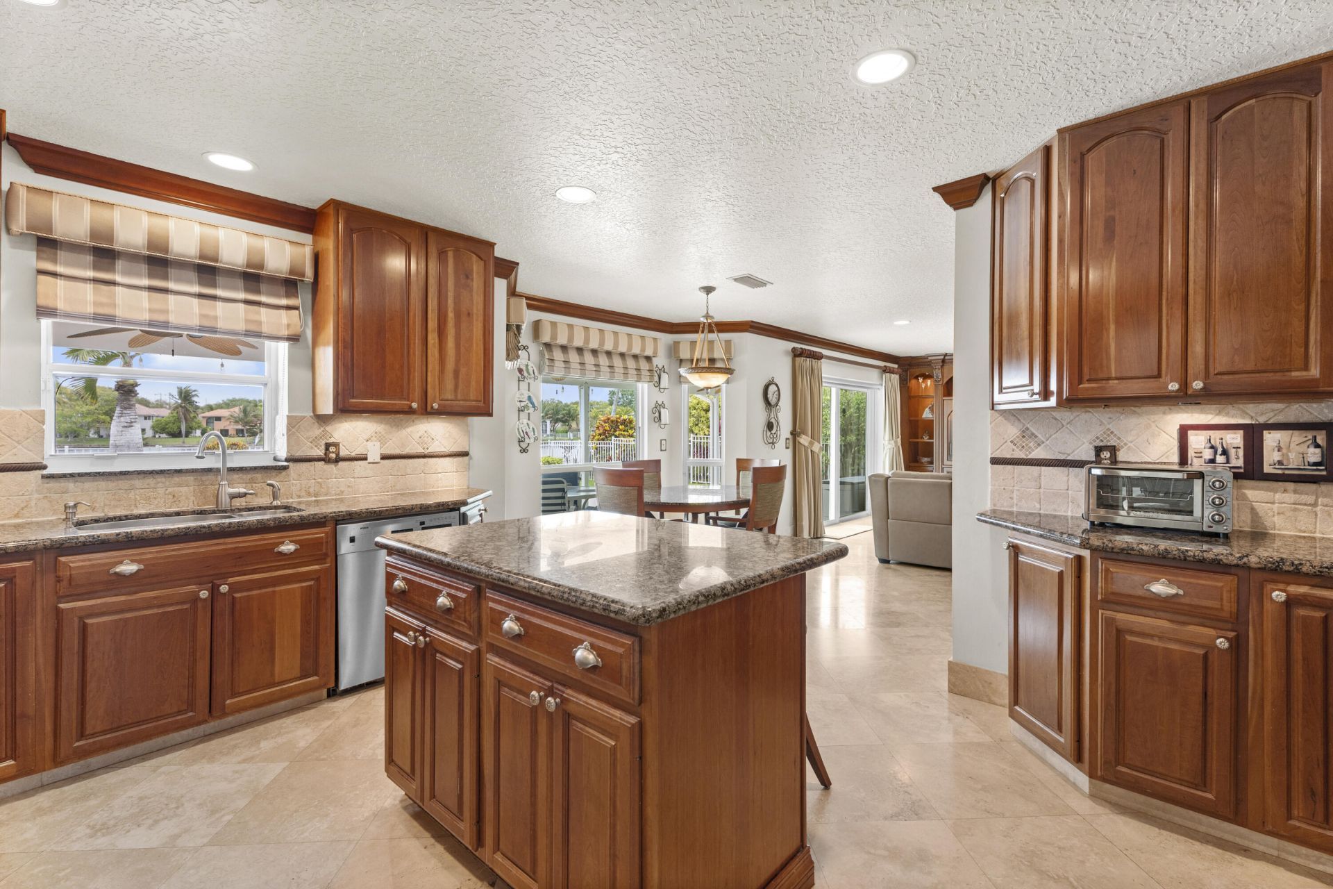 3342 Amsterdam Avenue, Cooper City, FL 33026 Photo