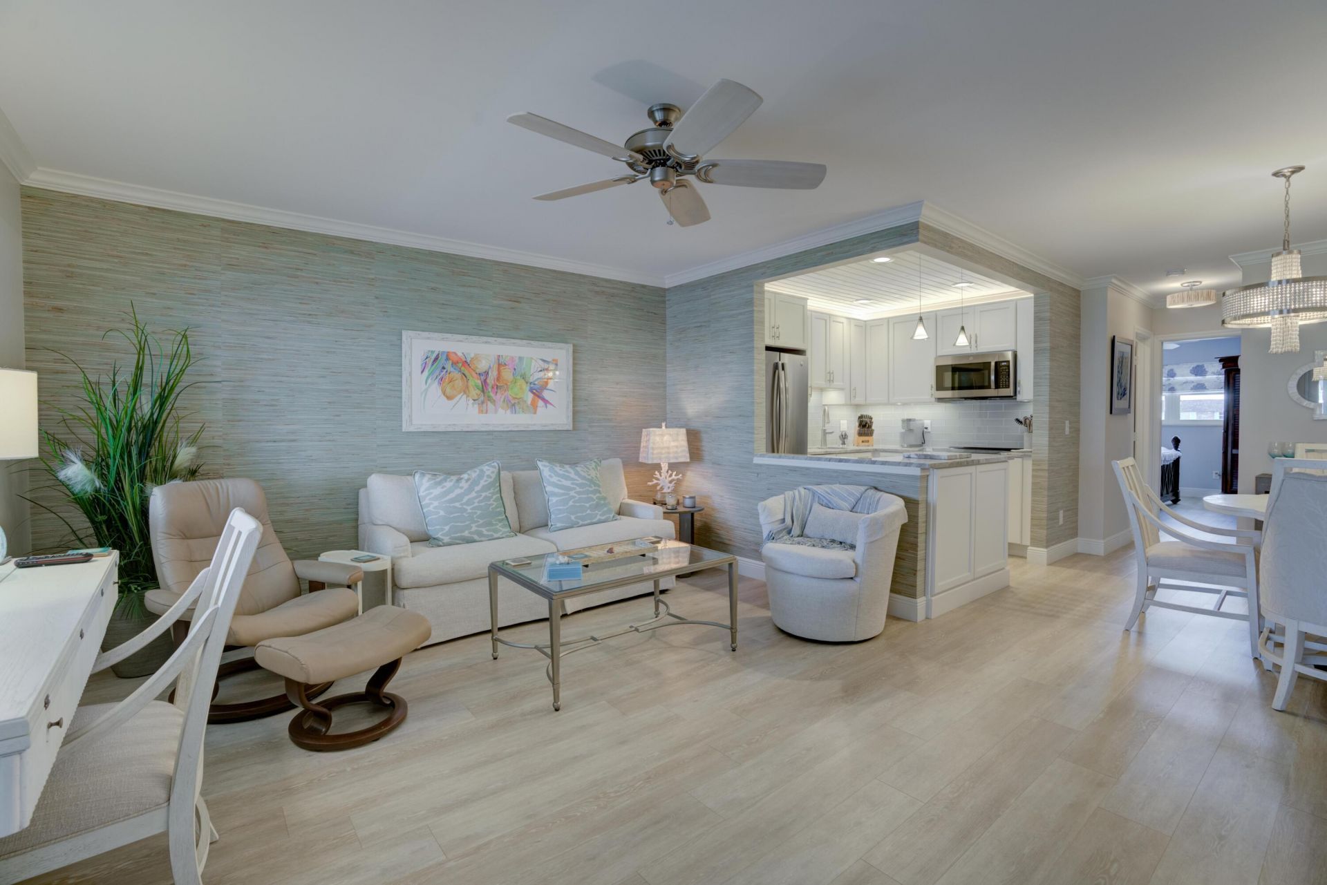 111 Shore Court, Unit 305, North Palm Beach, FL 33408 Photo