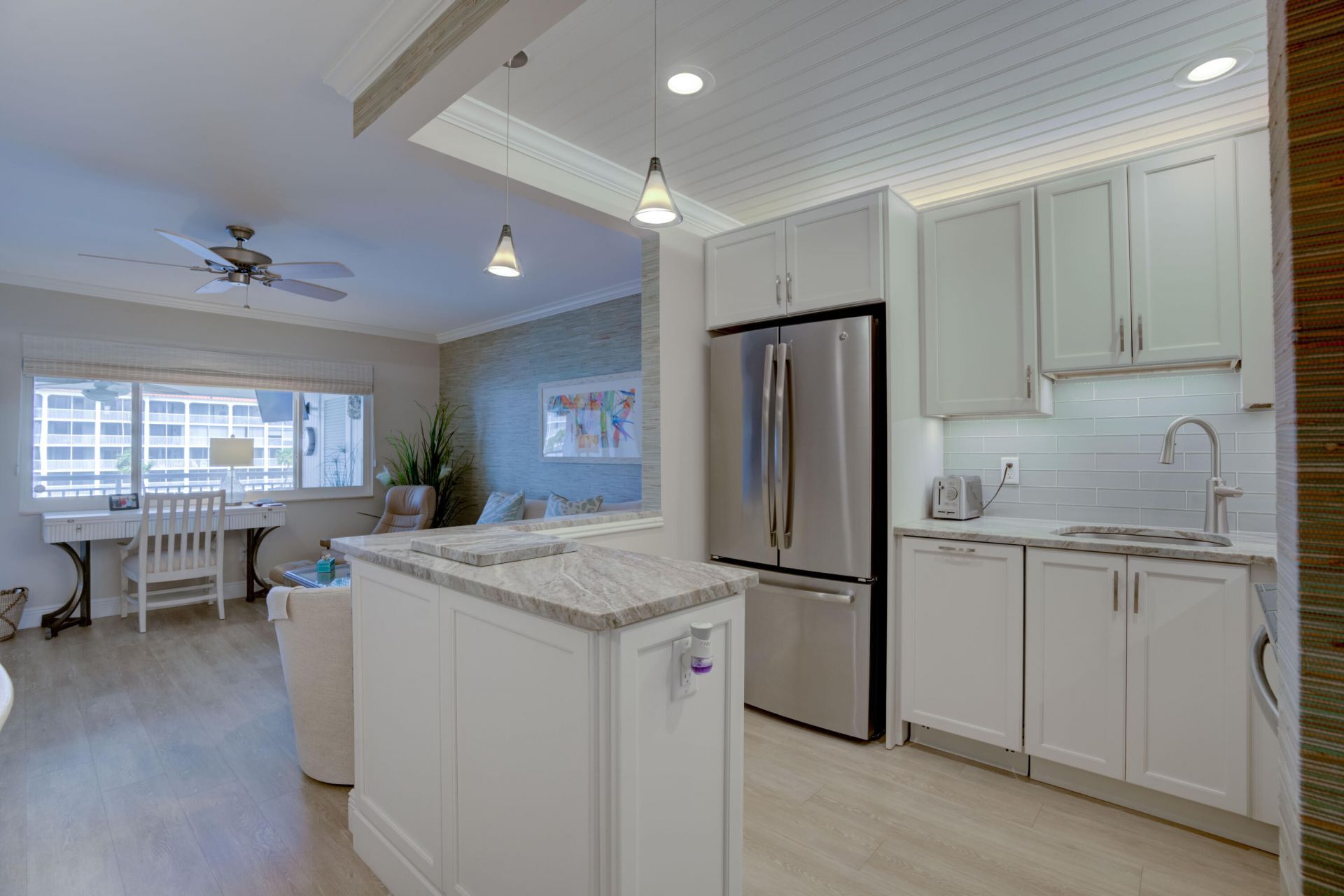 111 Shore Court, Unit 305, North Palm Beach, FL 33408 Photo