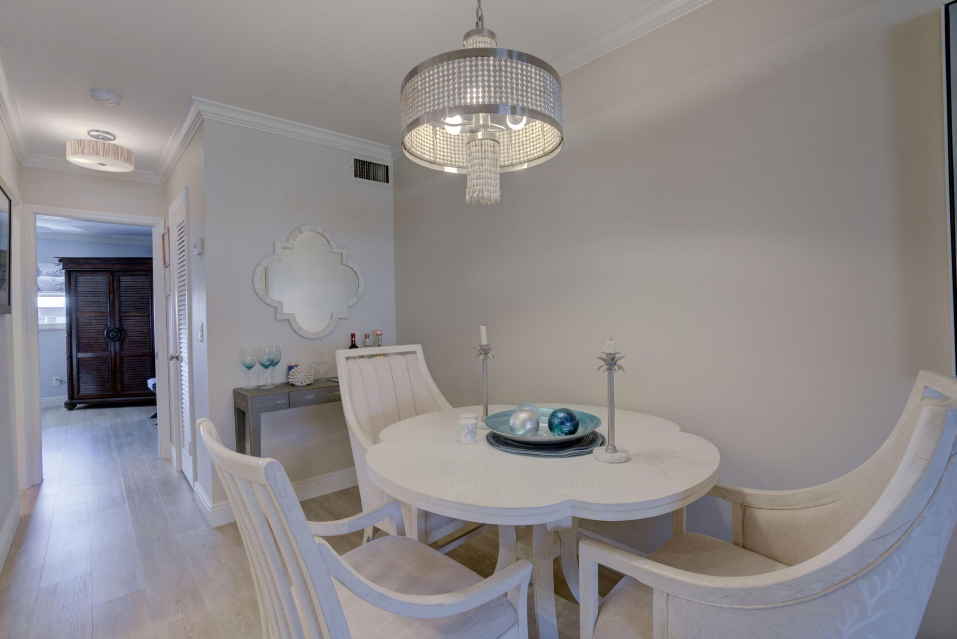 111 Shore Court, Unit 305, North Palm Beach, FL 33408 Photo